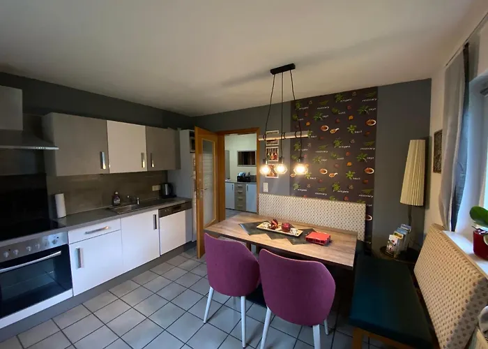 度假居 Sternenhimmel 塔尔方